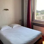 Logis Hotel Restaurant Le Phare
