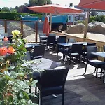 Logis Hotel Restaurant Le Phare