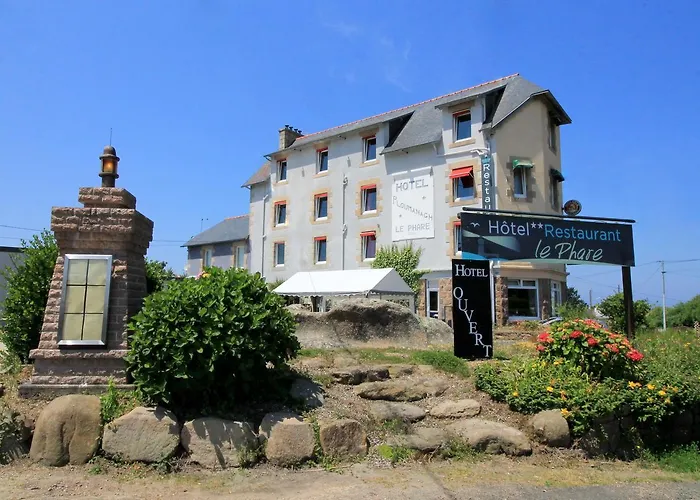 Logis Hotel Restaurant Le Phare