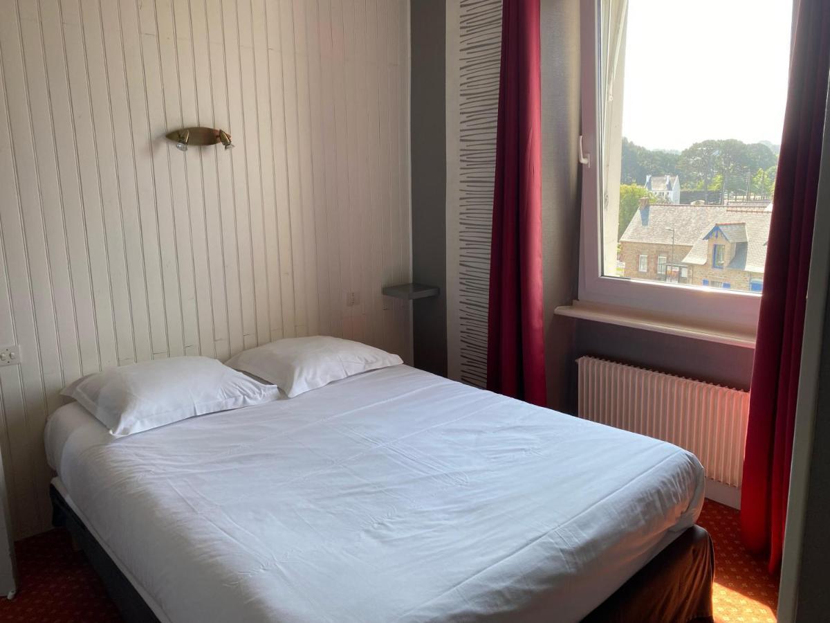 Hotel Logis Restaurant Le Phare