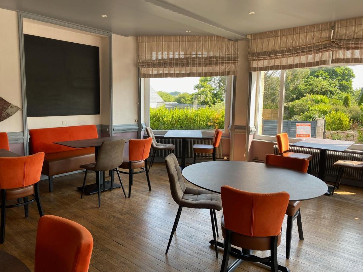 Logis Restaurant Le Phare Hotel