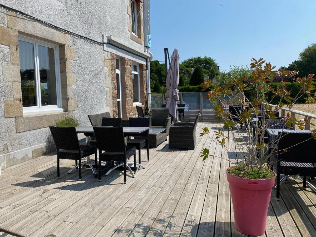 Logis Restaurant Le Phare Hotel Perros-Guirec