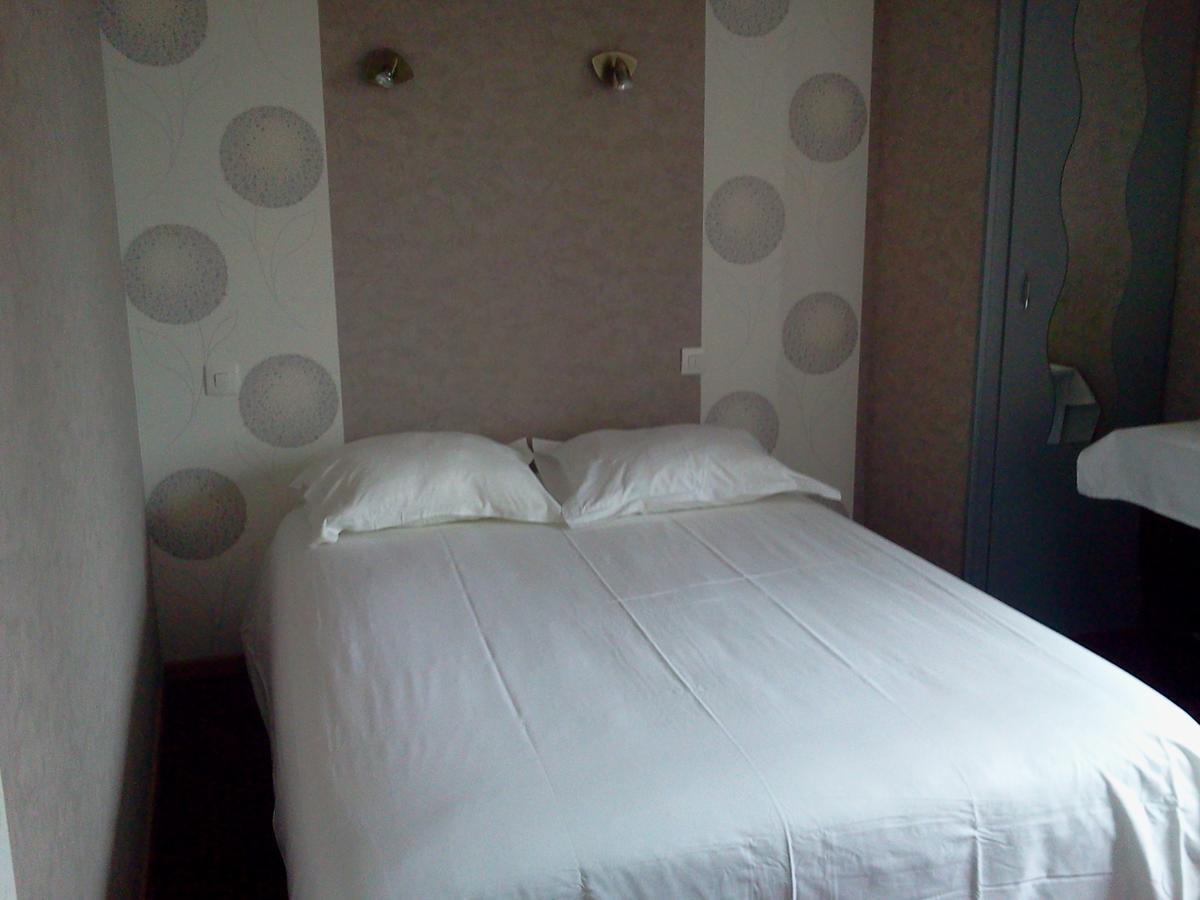 Logis Restaurant Le Phare Hotel 2*
